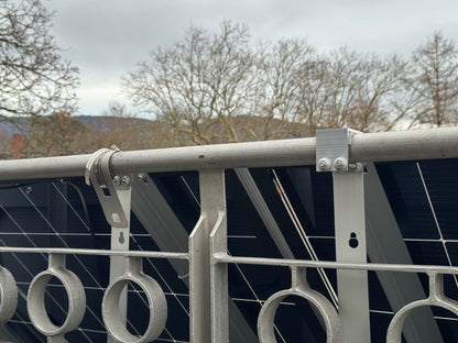 Halter für Anker Solix Balkonkraftwerk Balkonhalterung