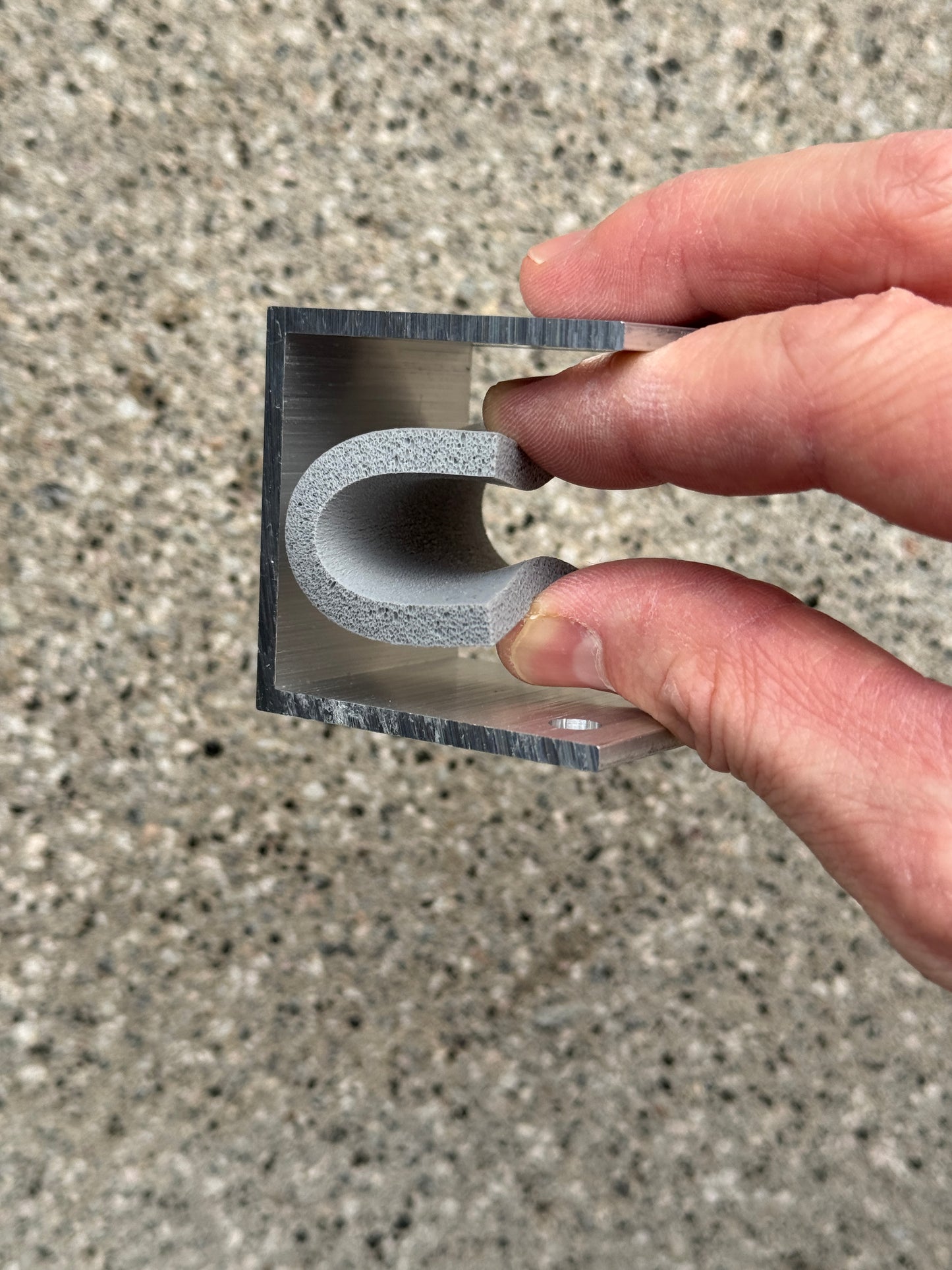 Halter für Anker Solix Balkonkraftwerk Balkonhalterung